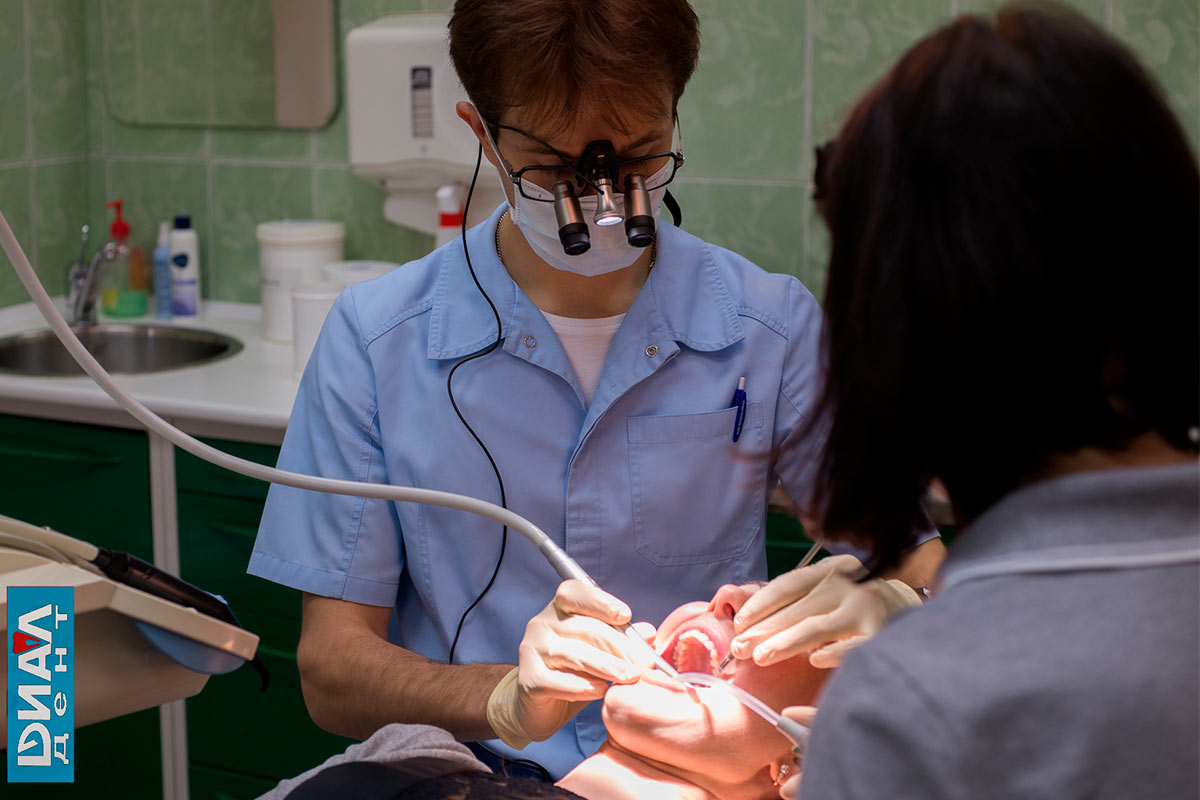 протезирование зубов в Диал-Дент