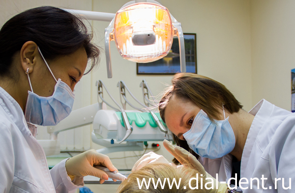 консультация ортодонта перед протезированием зубов 