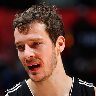 баскетболист Горан Драгич дважды получал травму зубов за один сезон